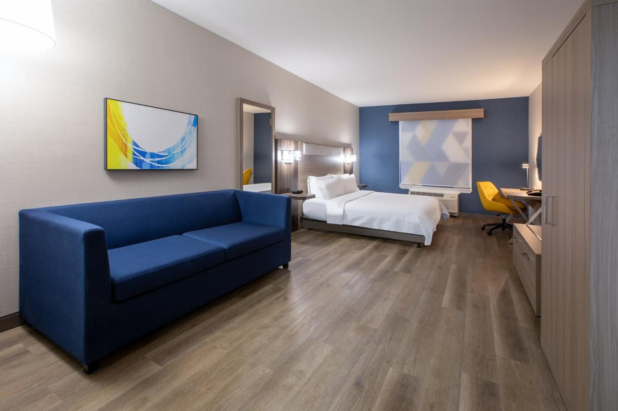 Holiday Inn Express & Suites Lathrop By Ihg Exterior foto